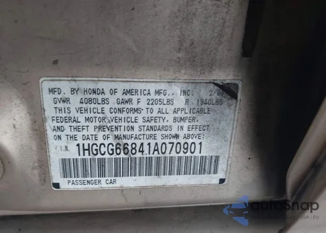 2001 Honda Accord 2.3 Ex z USA, uszkodzony, nr VIN 1HGCG66841A070901